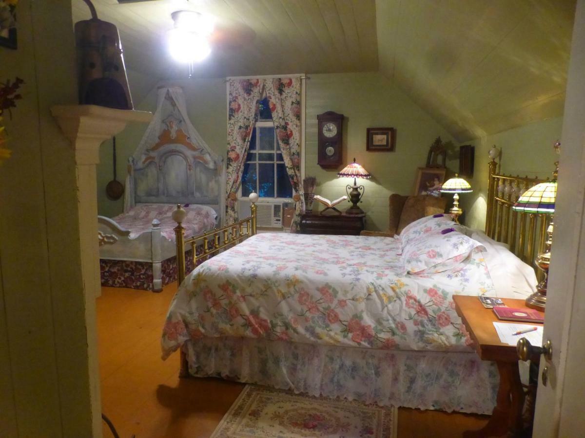 Mulberry Lavender Farm And B&B 외부 사진